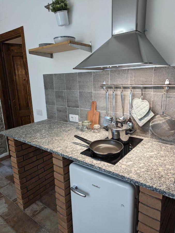 Antica Osteria Apartments Донго Экстерьер фото