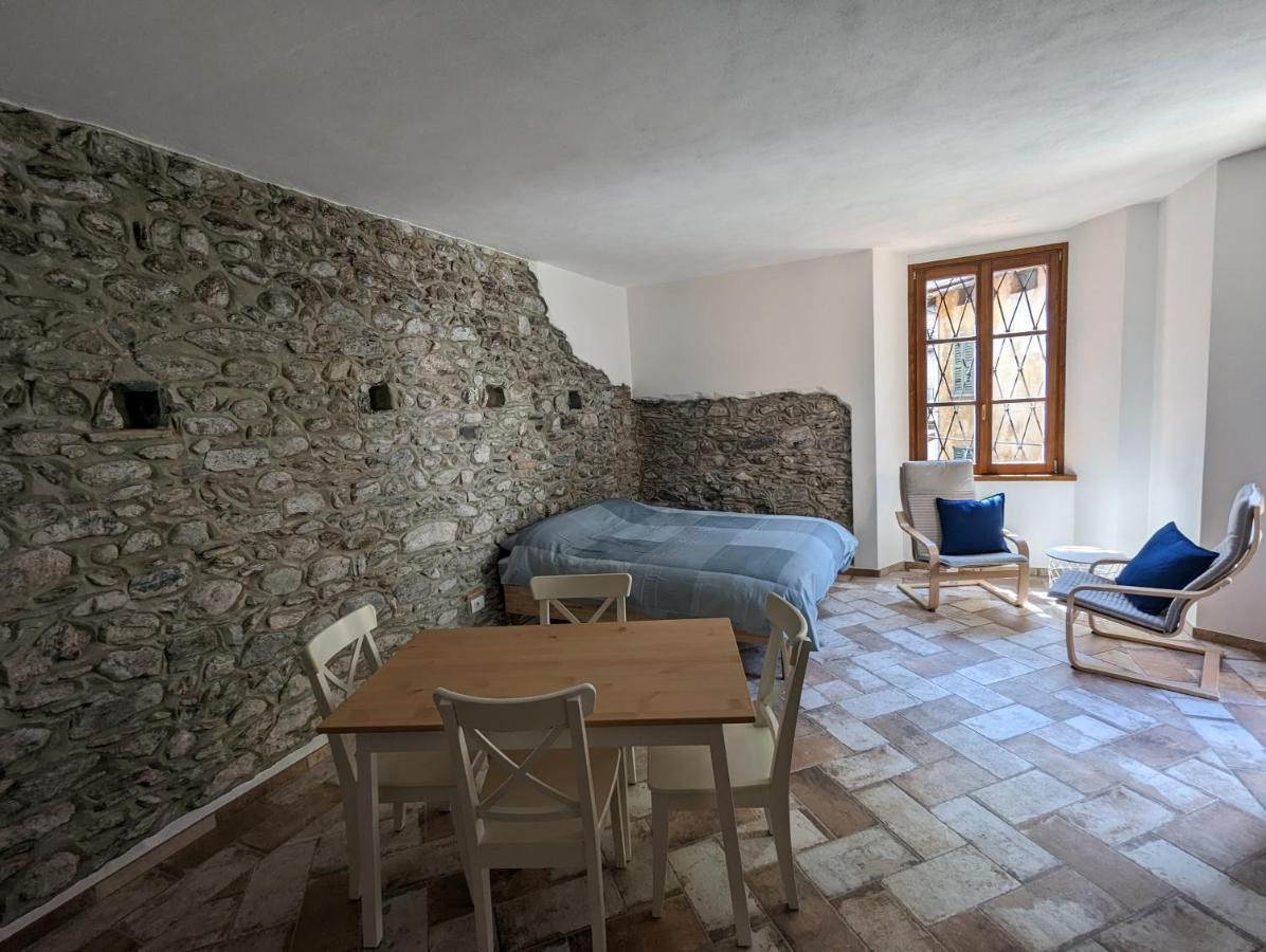 Antica Osteria Apartments Донго Экстерьер фото
