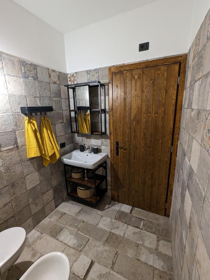 Antica Osteria Apartments Донго Экстерьер фото